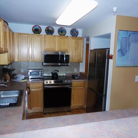 סילברת'ורן Forest Park 3 Bed 4 Bath Twnhm Htjm מראה חיצוני תמונה
